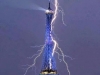 eiffel tower lightning